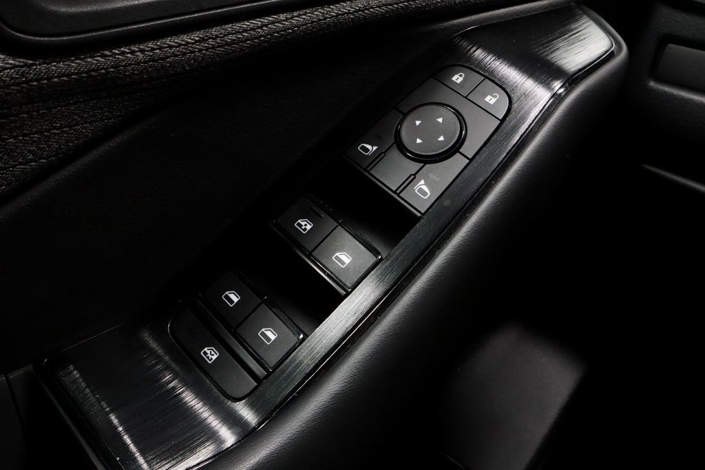 Certified 2023 Nissan Rogue S image 23