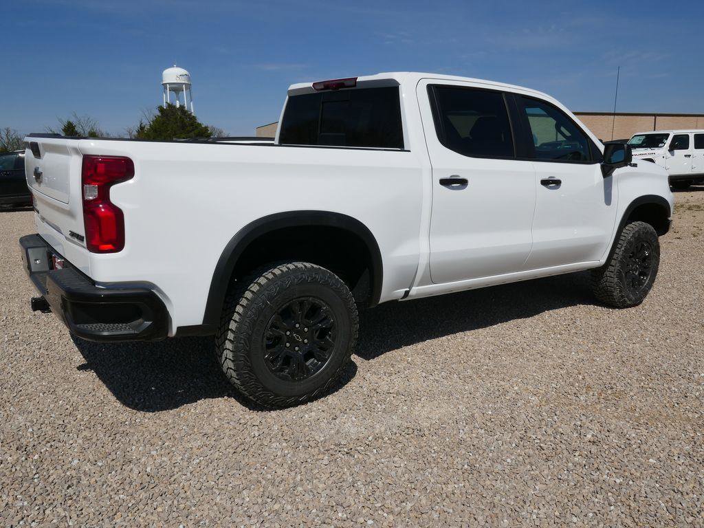 New 2026 Chevrolet Silverado 1500 ZR2 image 5