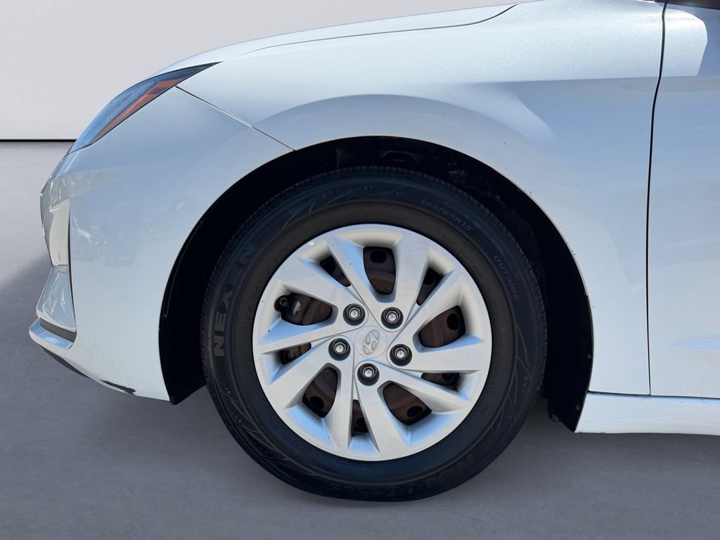 Used 2020 Hyundai Elantra SE w/ Cargo Package (C1) FWD image 9