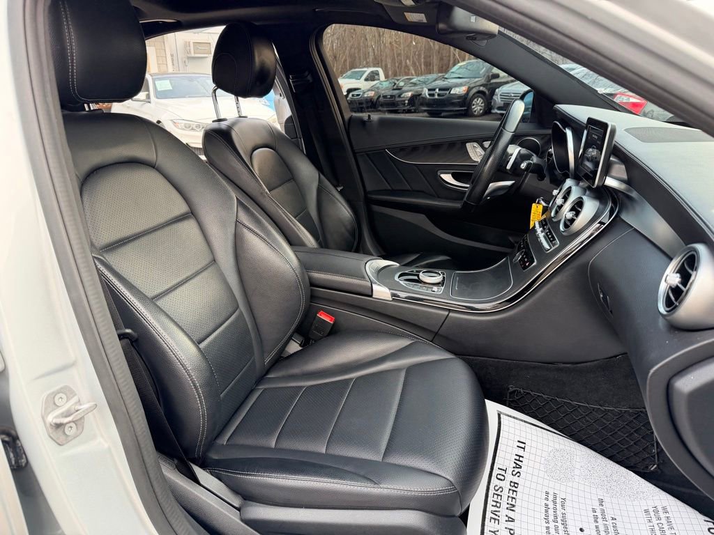 Used 2017 Mercedes-Benz C 300 4MATIC Sedan image 27