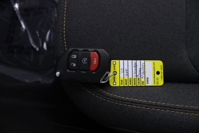 Used 2025 Jeep Wrangler Unlimited Sahara image 7