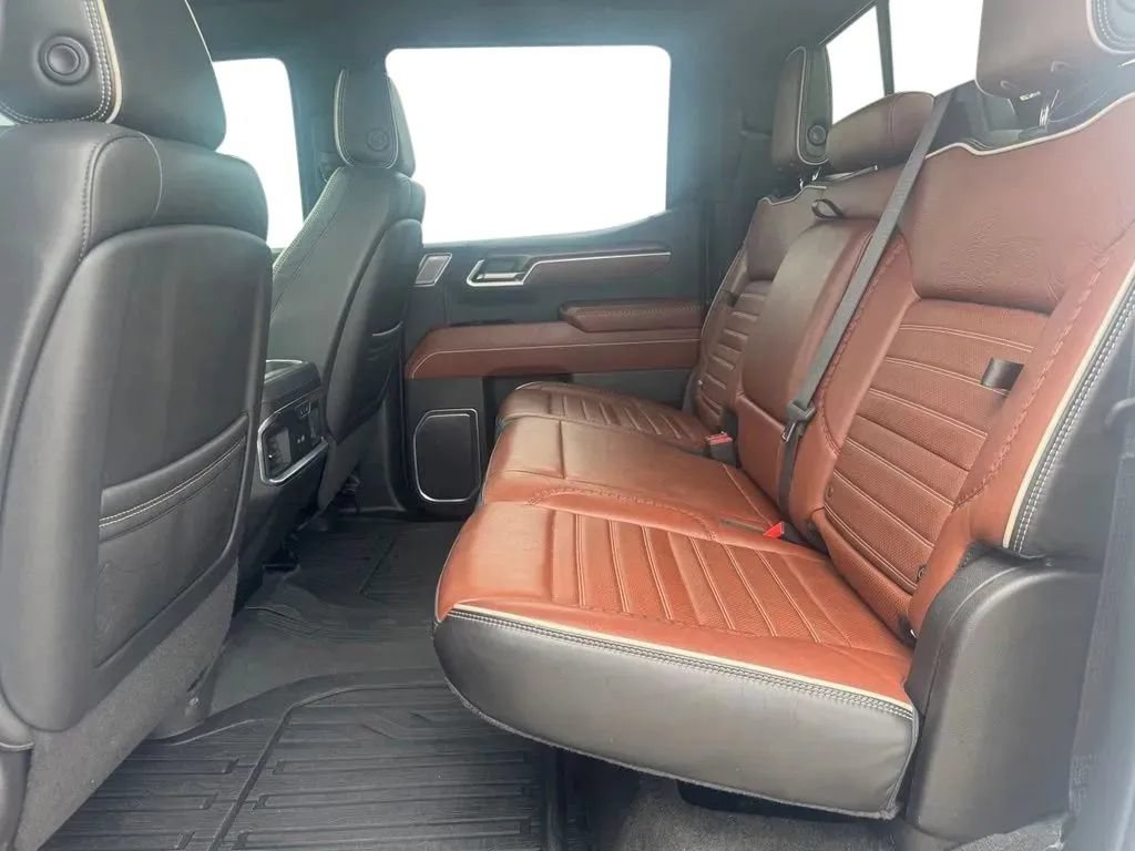 Used 2022 GMC Sierra 1500 Denali Ultimate AWD/4WD image 18