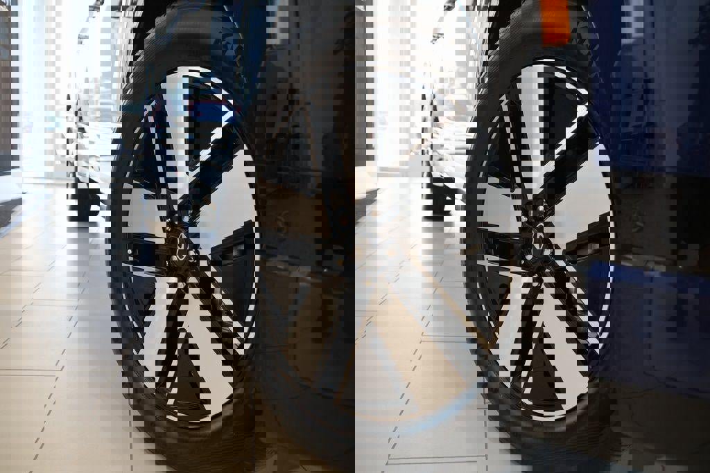 New 2026 Hyundai Ioniq 9 SEL image 17