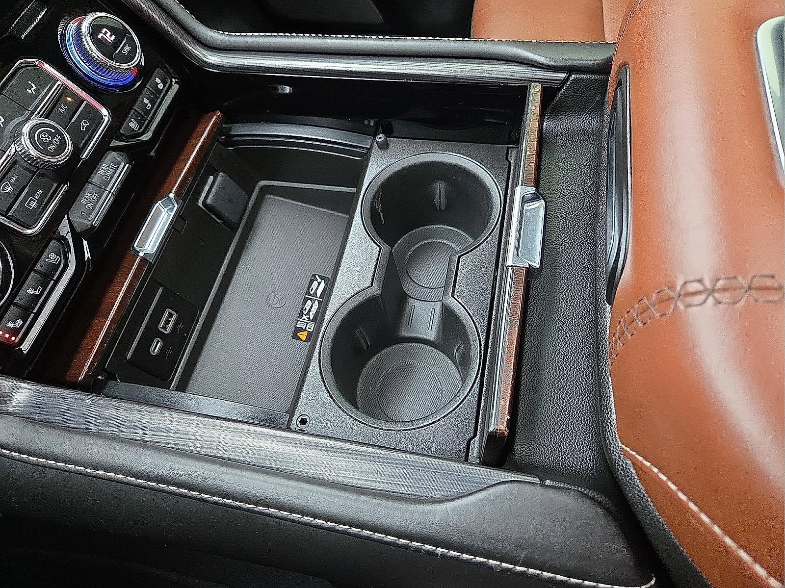 Certified 2023 GMC Yukon Denali Ultimate image 25