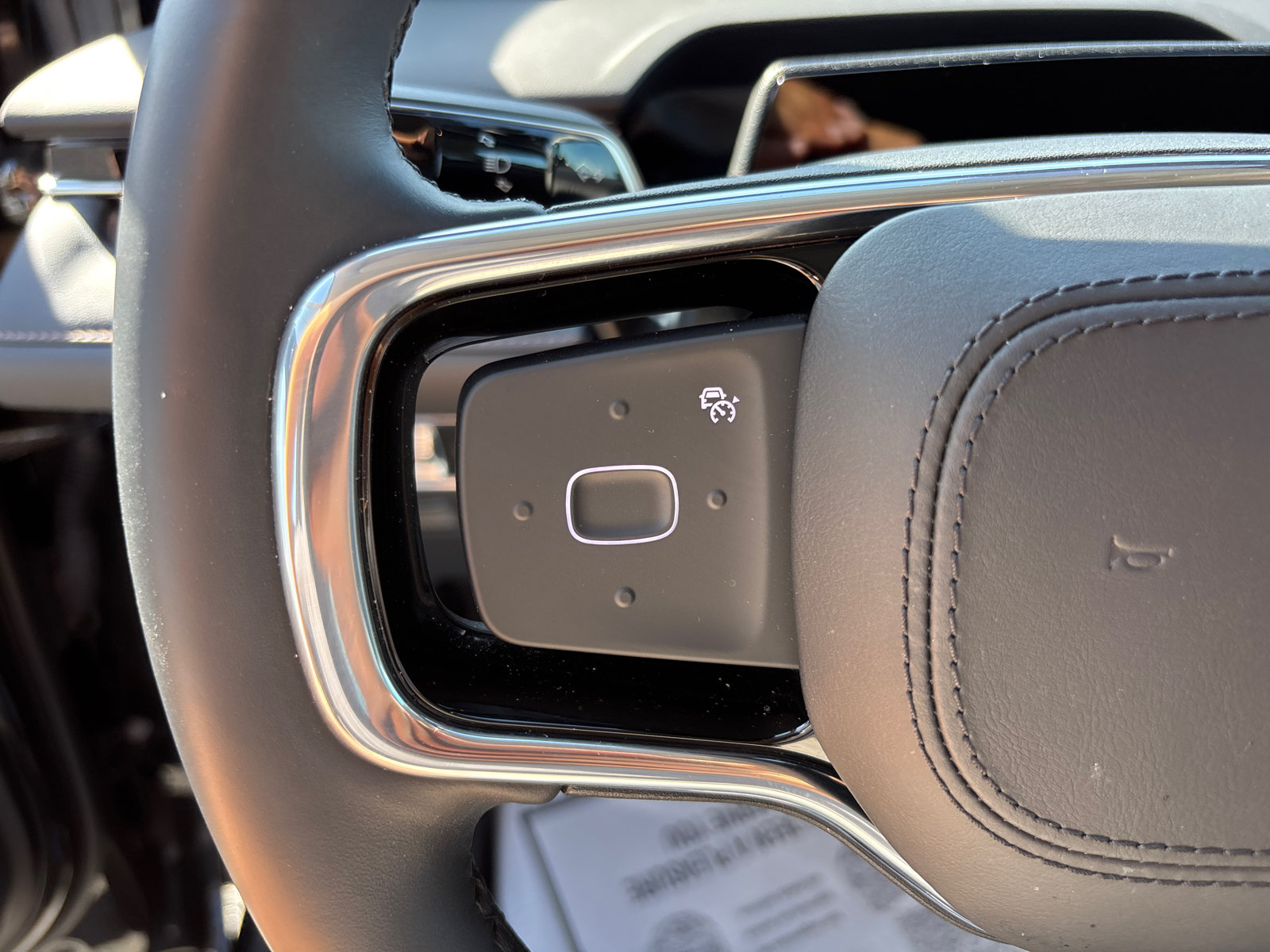 New 2026 Lincoln Nautilus Premier AWD/4WD image 17