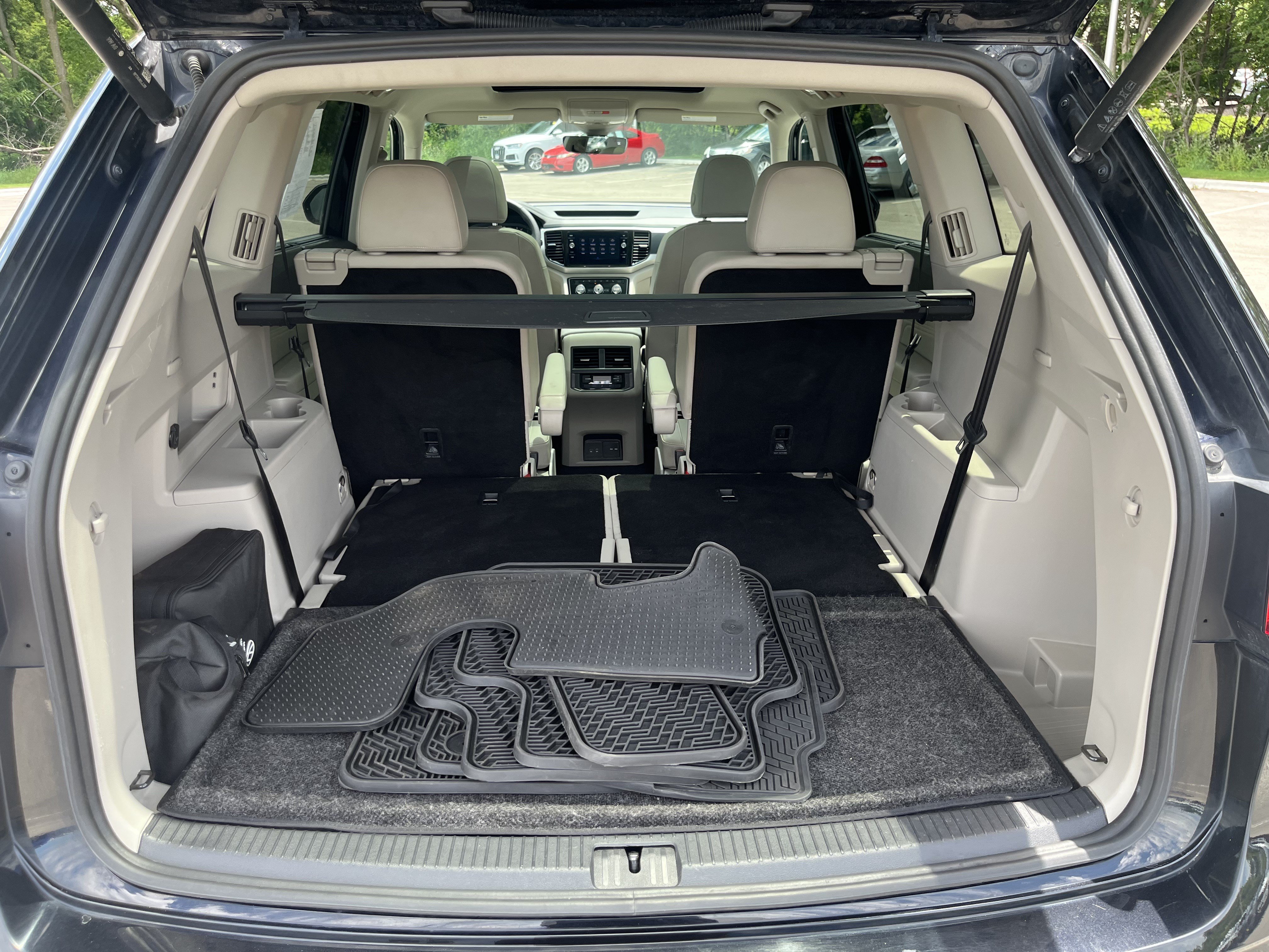 Certified 2023 Volkswagen Atlas SEL R-Line AWD/4WD image 30