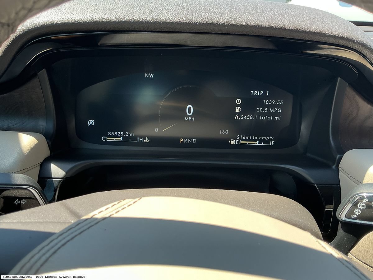 Used 2020 Lincoln Aviator Reserve w/ Equipment Group 202A AWD/4WD image 13