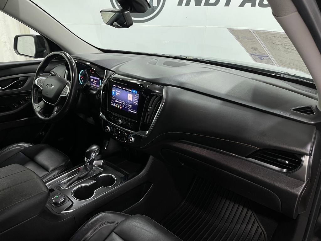 Used 2021 Chevrolet Traverse RS w/ LPO, 'HIT The Road' Package image 19