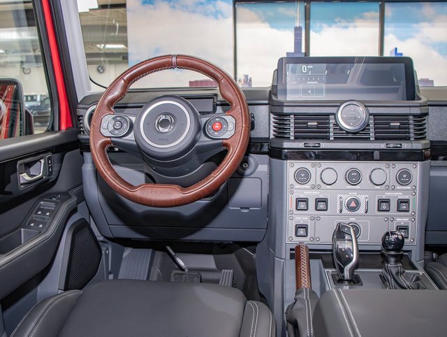 Used 2025 INEOS Grenadier Fieldmaster Edition image 16