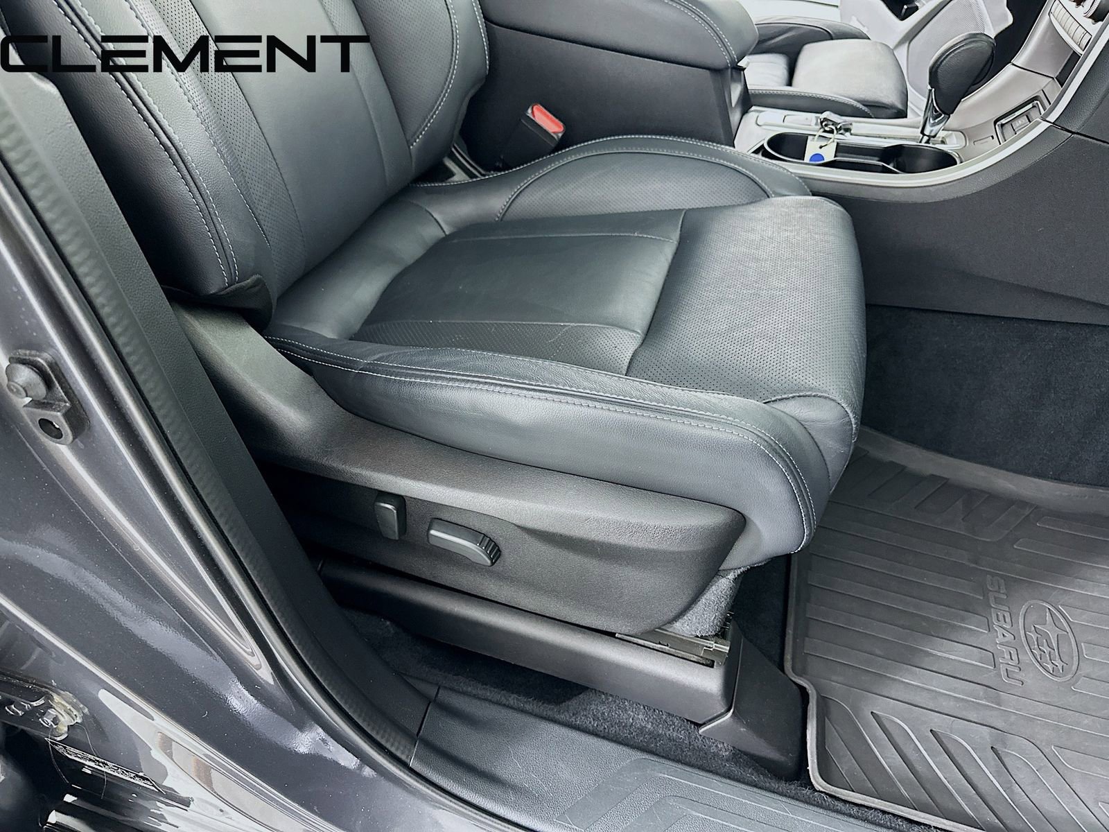 Used 2021 Subaru Ascent Limited w/ Technology Package image 37