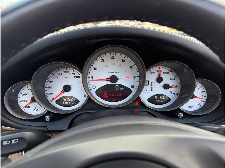 Used 2011 Porsche 911 Carrera 4S image 21