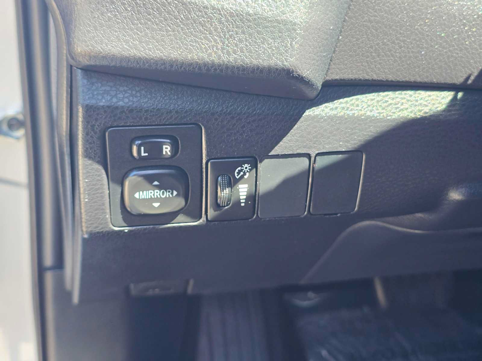 Used 2016 Toyota Corolla S FWD image 24