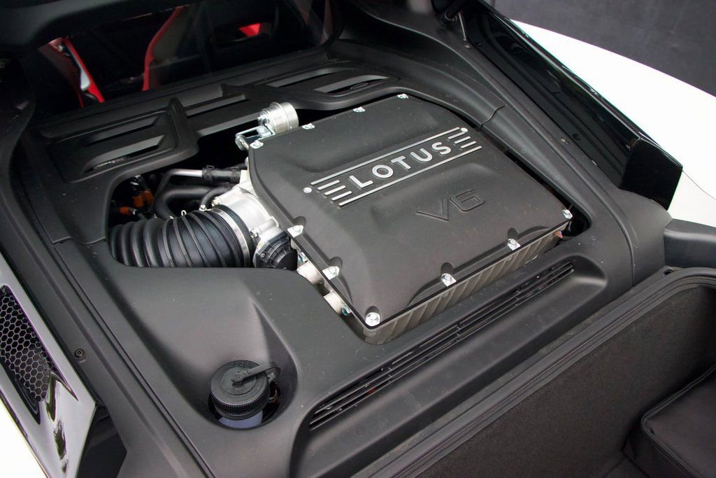 Used 2025 Lotus Emira image 20