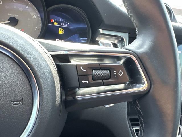 Used 2024 Porsche Macan S AWD/4WD image 18
