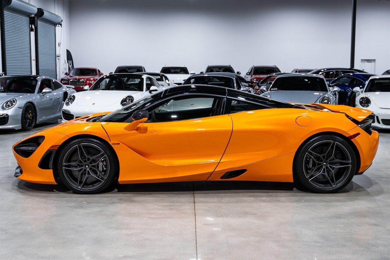 Used 2019 McLaren 720S Performance RWD image 3