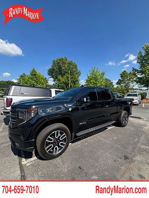 Used 2025 GMC Sierra 1500 AT4 w/ AT4 Premium Package AWD/4WD image 1