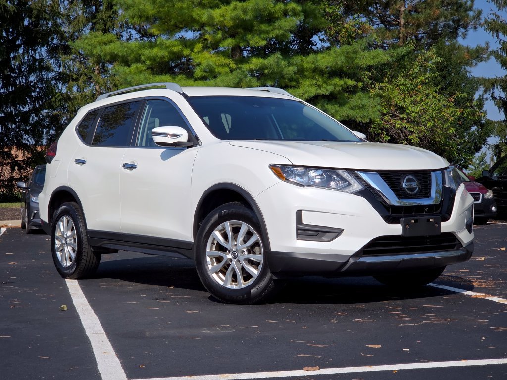 Used 2019 Nissan Rogue SV AWD/4WD image 2