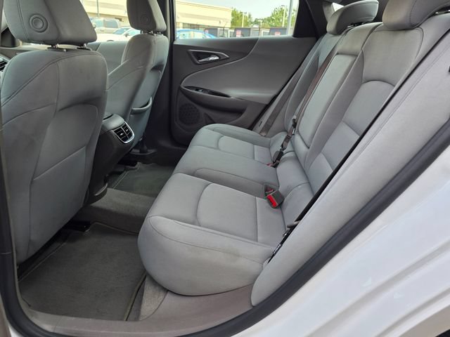 Used 2024 Chevrolet Malibu LT FWD image 31