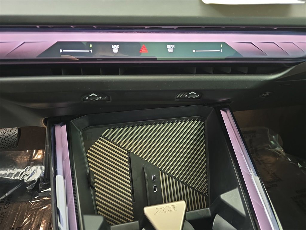 Used 2025 BMW X3 xDrive30i w/ Premium Package image 26