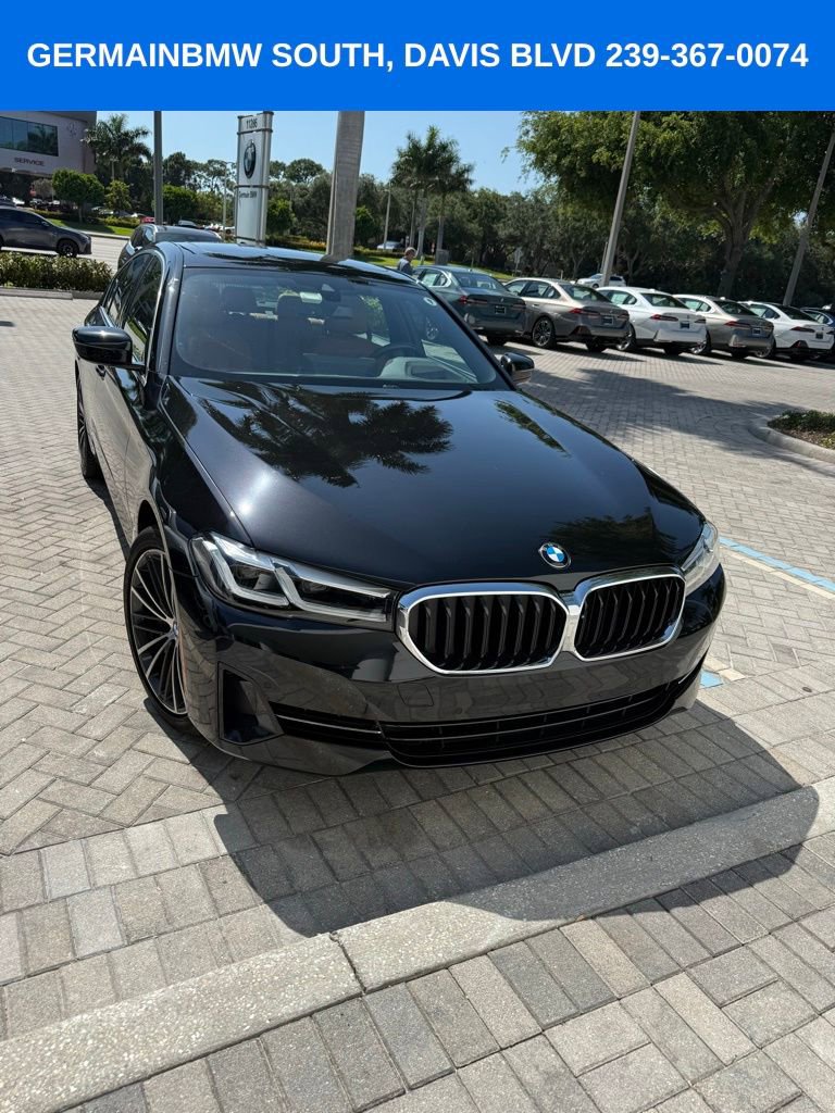 Certified 2022 BMW 530i xDrive AWD/4WD image 2