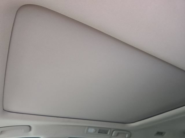 Certified 2022 Nissan Pathfinder Platinum w/ Lighting Package (N93) FWD image 24