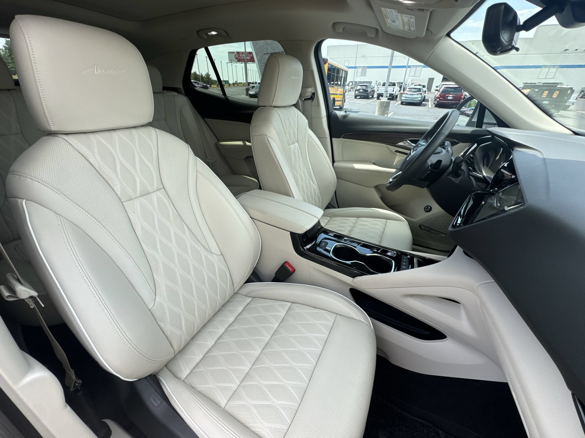 Certified 2023 Buick Envision Avenir AWD/4WD image 26