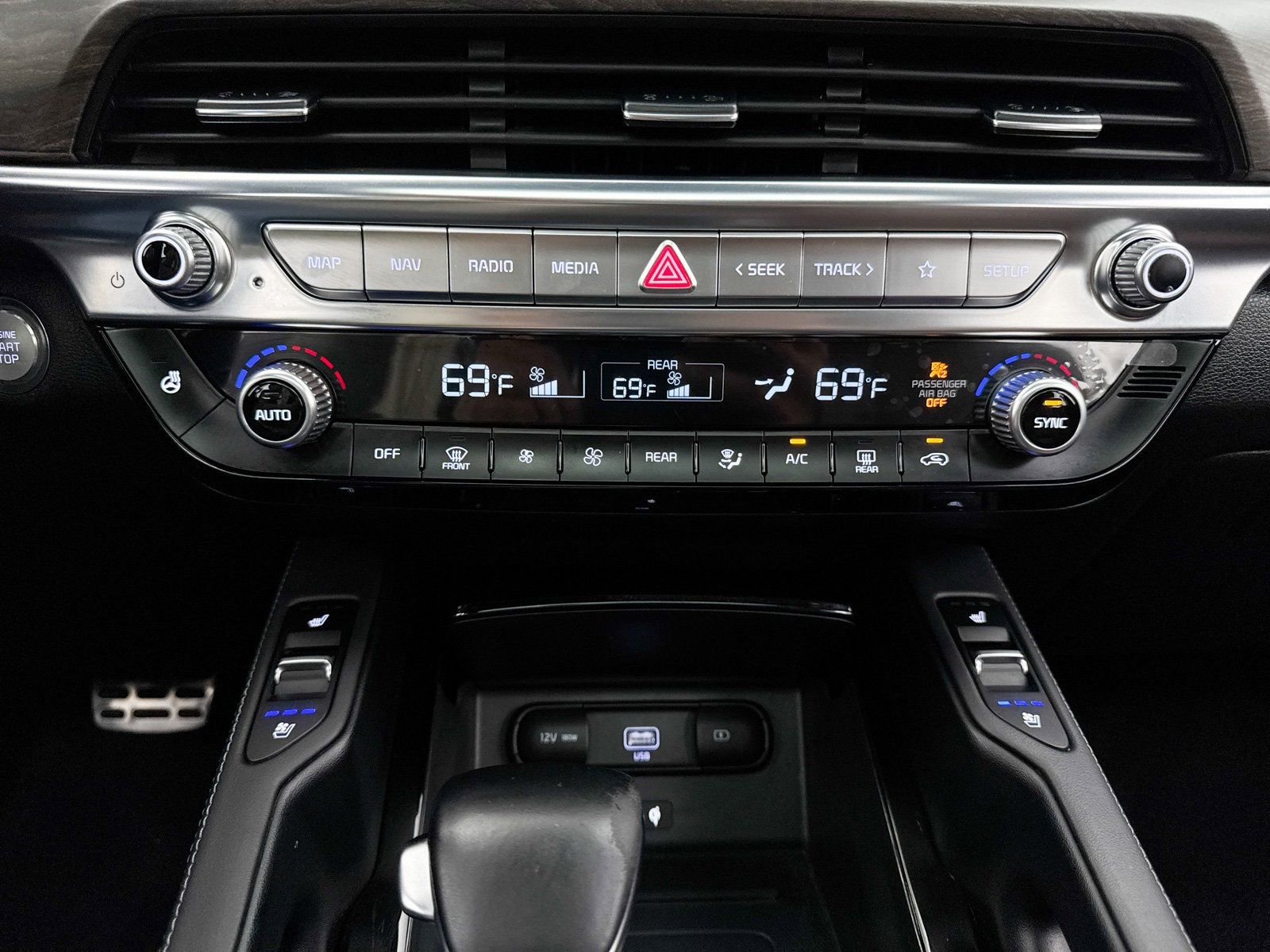 Used 2022 Kia Telluride SX w/ SX Prestige Package image 28