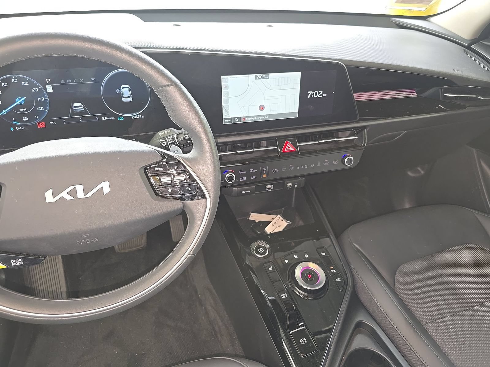 Used 2024 Kia Niro Wind FWD image 11
