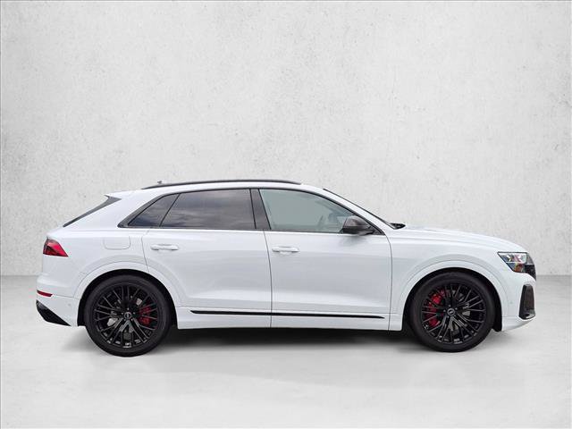 Used 2024 Audi SQ8 Prestige AWD/4WD image 4