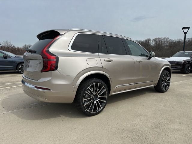 New 2026 Volvo XC90 B6 Plus w/ Protection Package Premier image 7