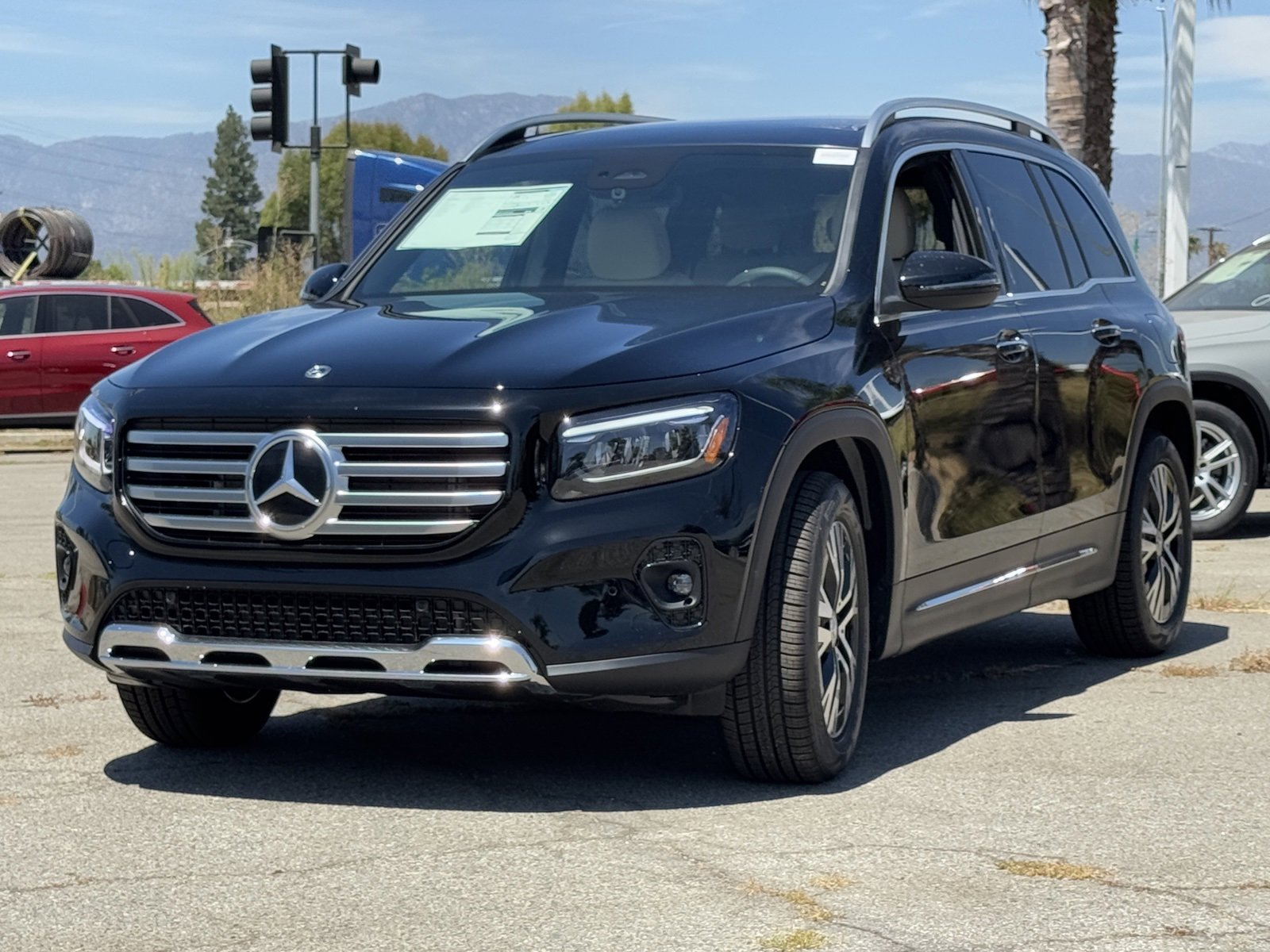 New 2026 Mercedes-Benz GLB 250 image 4