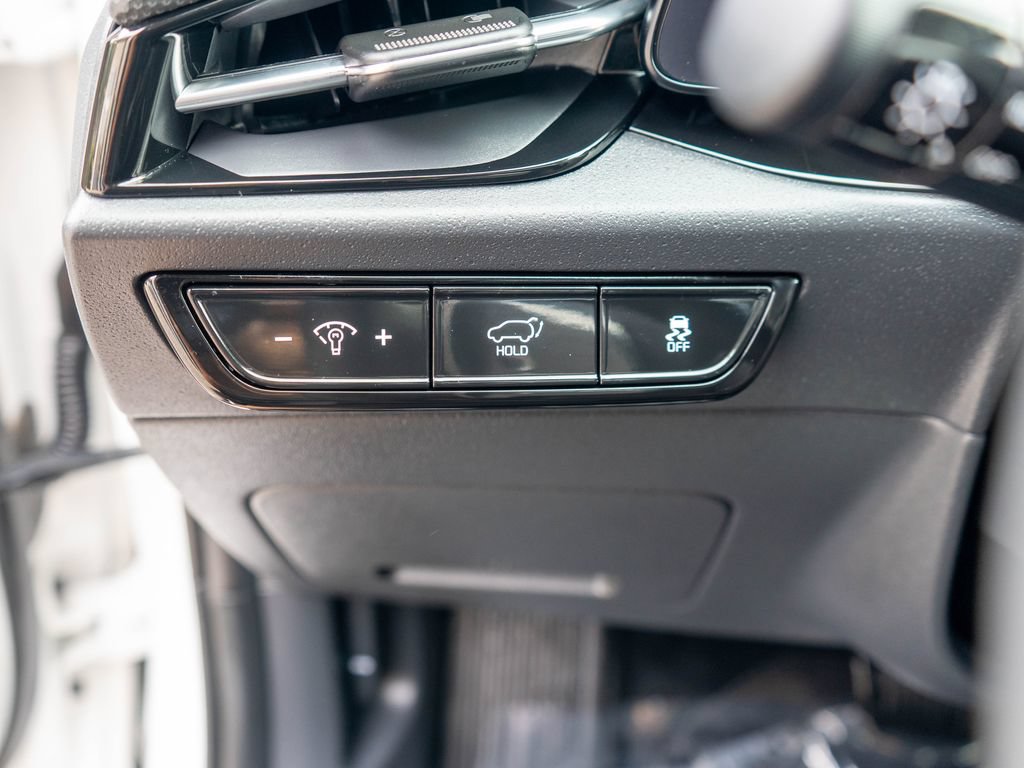 Certified 2024 Kia Niro Wind FWD image 17