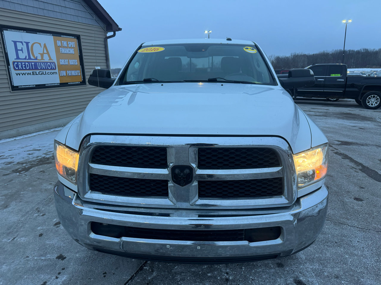 Used 2016 RAM 2500 SLT AWD/4WD image 2