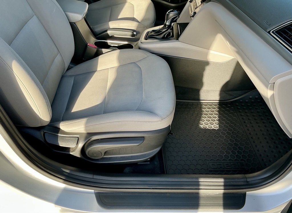 Used 2018 Hyundai Elantra SEL image 25