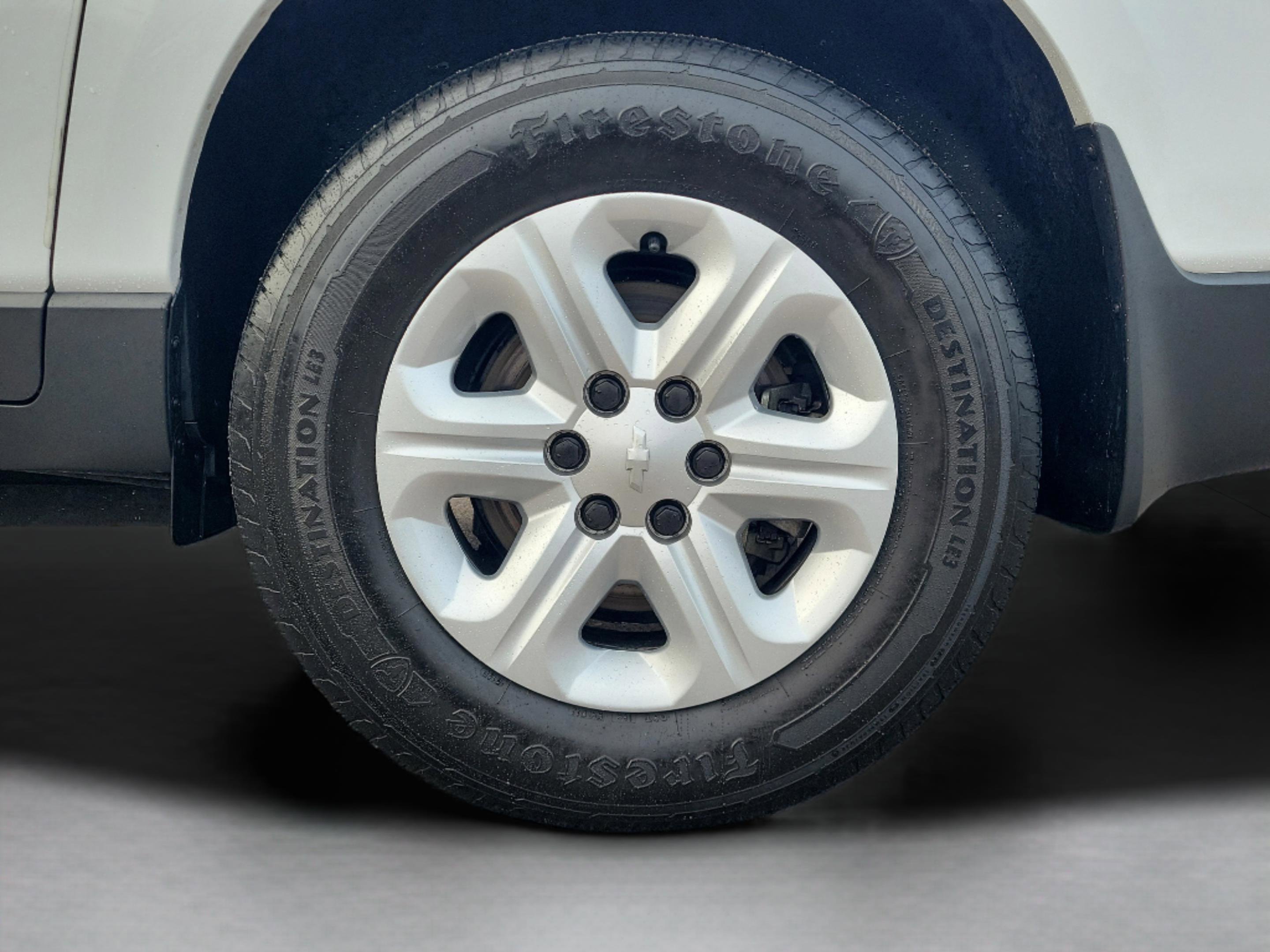 Used 2017 Chevrolet Traverse LS image 34