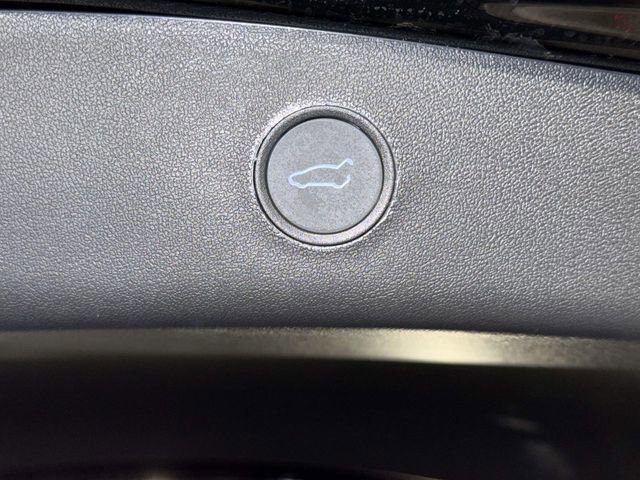 Used 2021 Tesla Model 3 Standard Range Plus RWD image 18