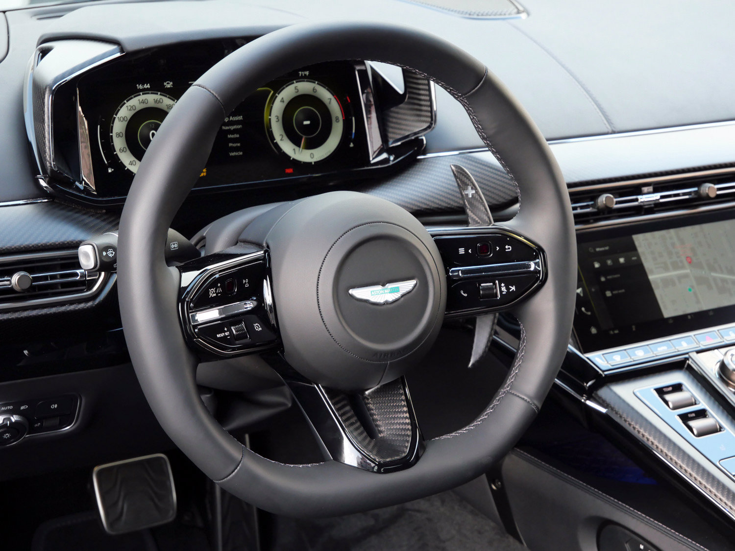 New 2026 Aston Martin V8 Vantage S RWD image 11