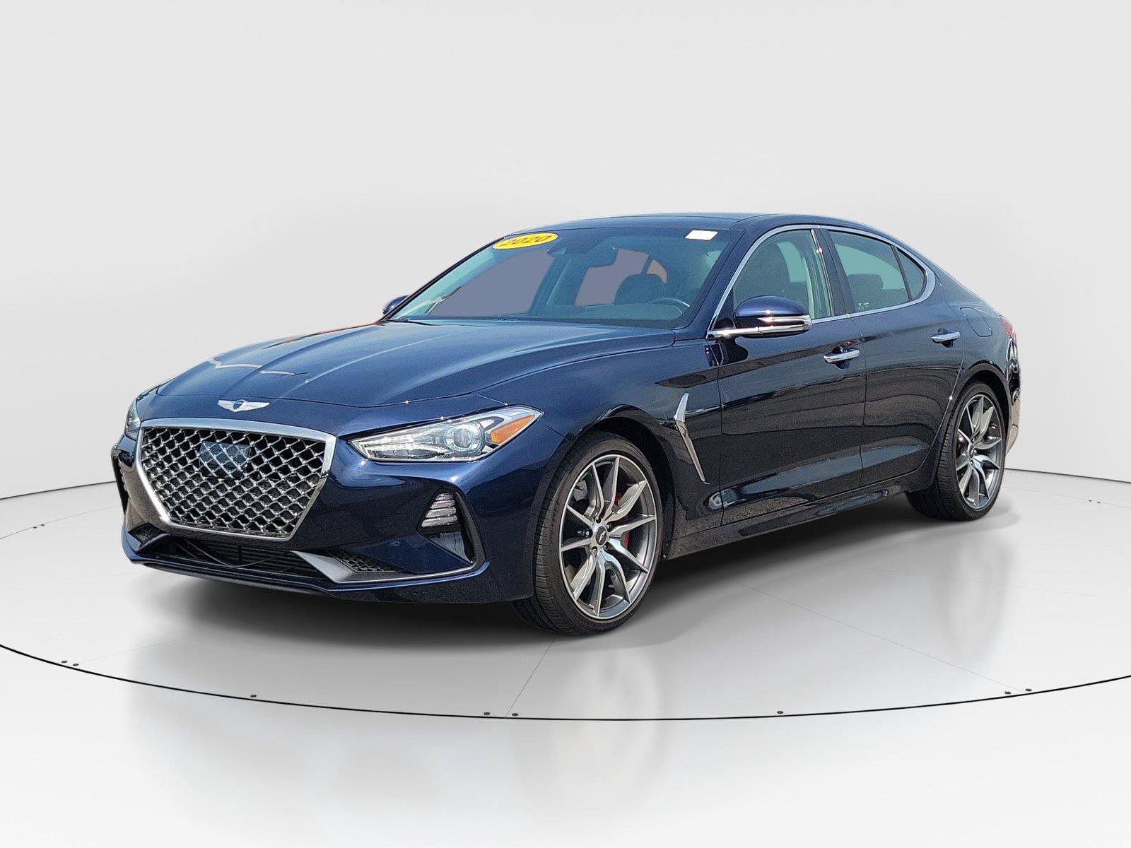 Used 2020 Genesis G70 3.3T RWD image 2