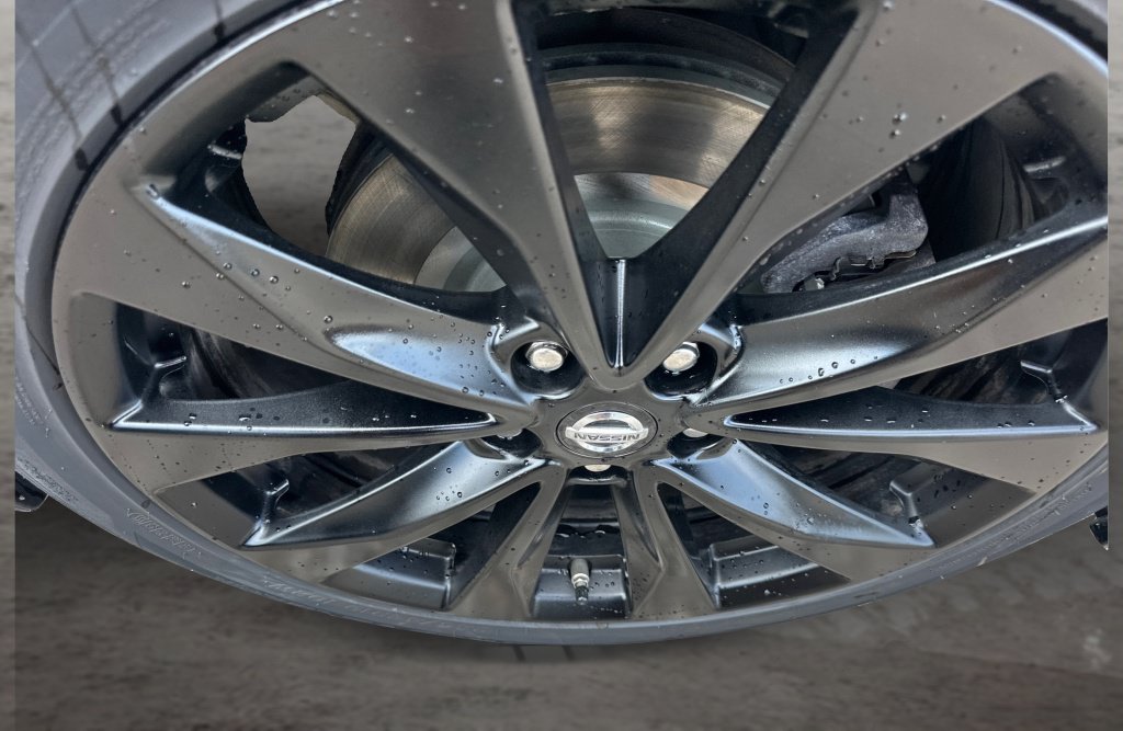 Used 2017 Nissan Maxima SR w/ Midnight Edition FWD image 17
