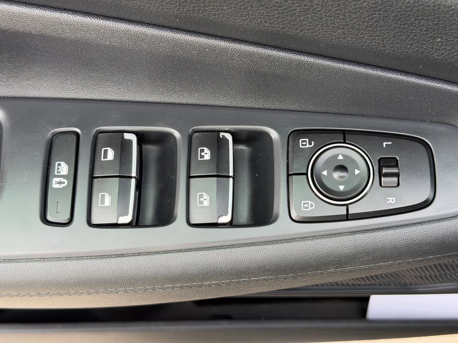 Used 2021 Hyundai Santa Fe SEL w/ Cargo Package FWD image 13