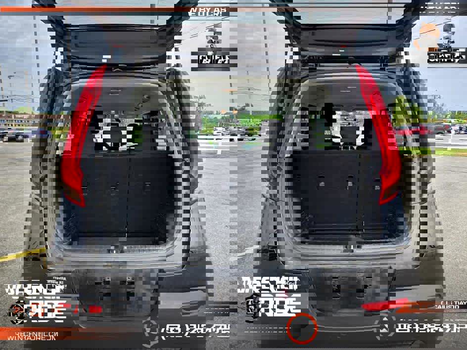 Used 2020 Kia Soul LX image 32