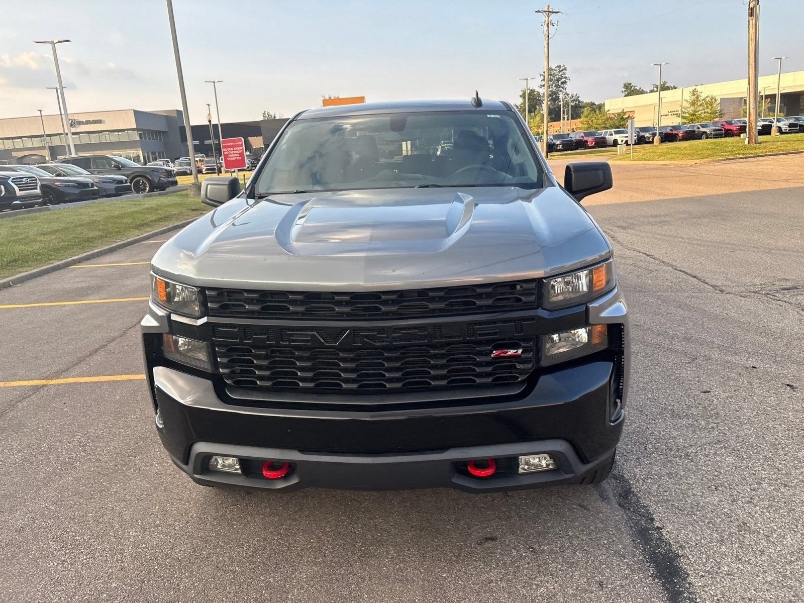 Used 2020 Chevrolet Silverado 1500 Custom Trail Boss w/ Custom Convenience Package AWD/4WD image 8
