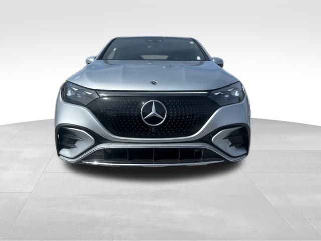 New 2023 Mercedes-Benz EQE 500 4MATIC SUV image 10