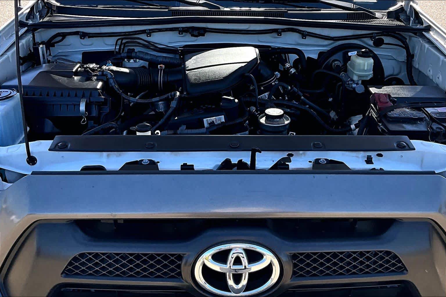 Used 2014 Toyota Tacoma 2WD Double Cab w/ Convenience Package image 31