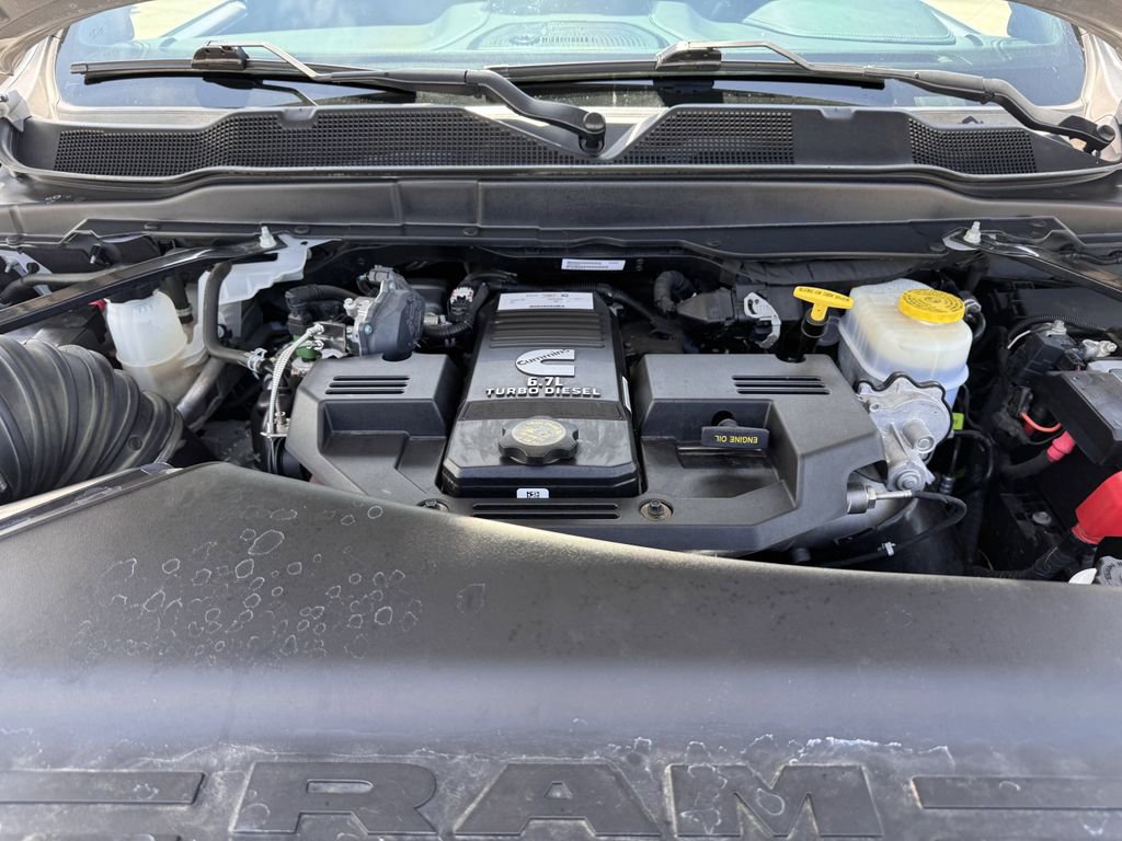 Used 2024 RAM 3500 Limited w/ Night Edition image 32