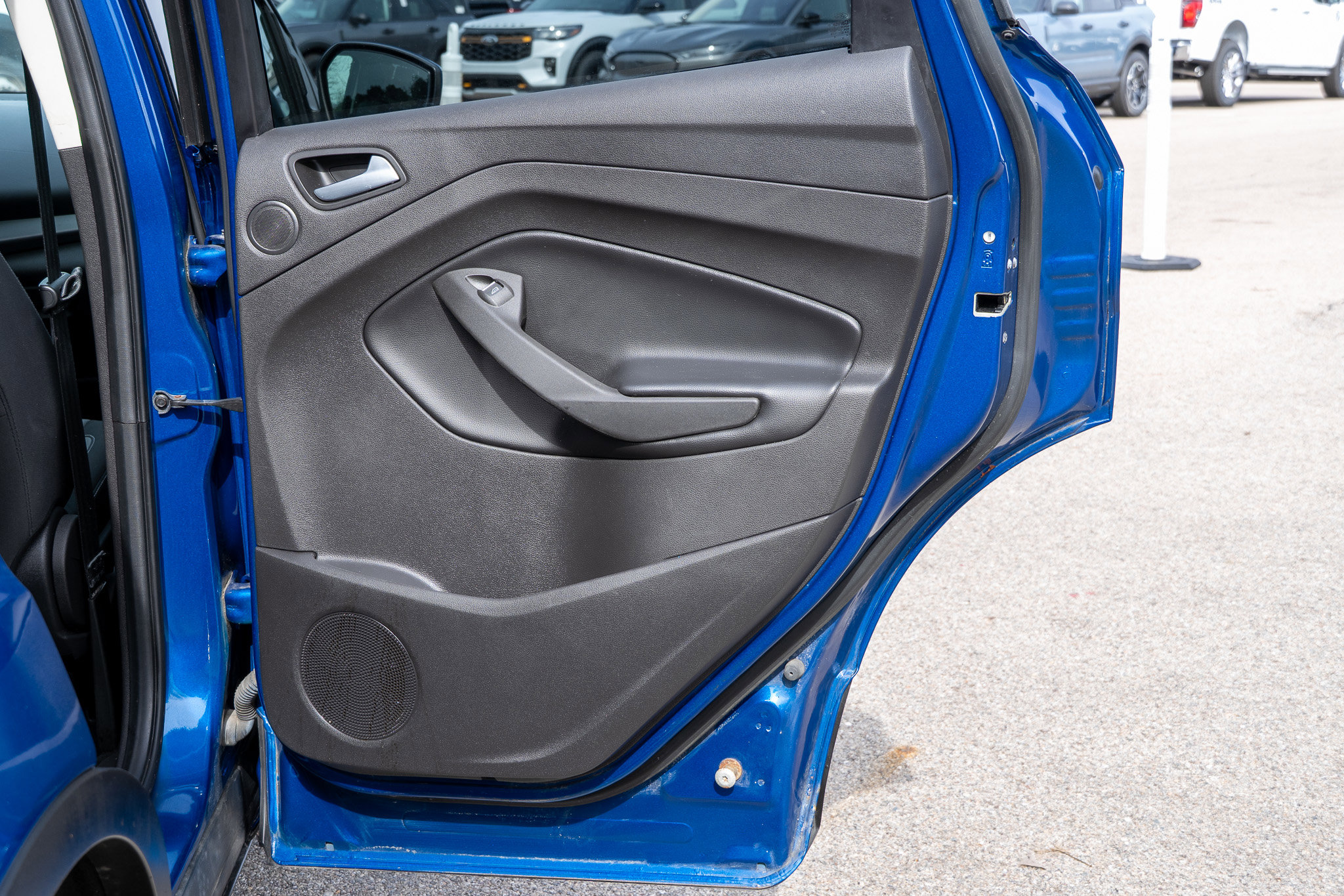 Used 2017 Ford Escape SE w/ Equipment Group 201A image 14