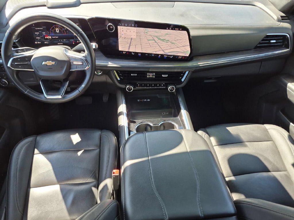 Used 2025 Chevrolet Tahoe LT AWD/4WD image 23