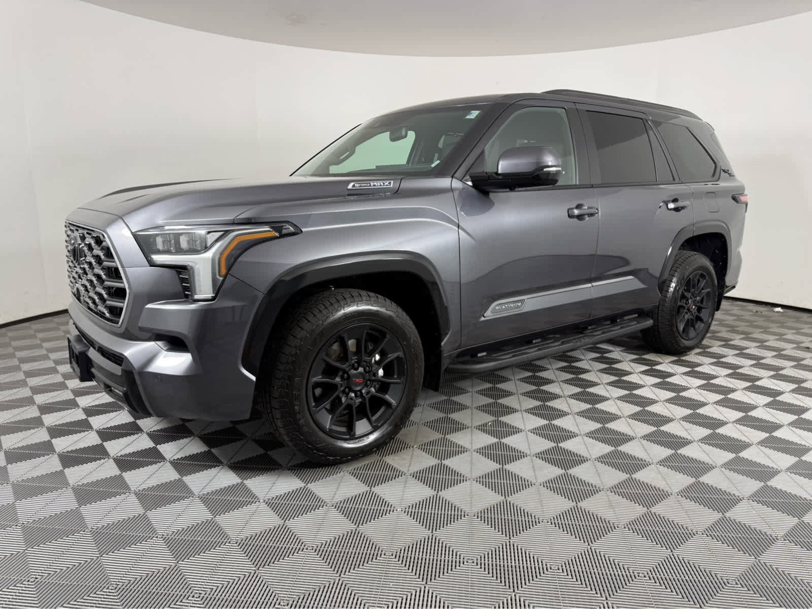 Used 2026 Toyota Sequoia Platinum w/ TRD Off-Road Package AWD/4WD image 7