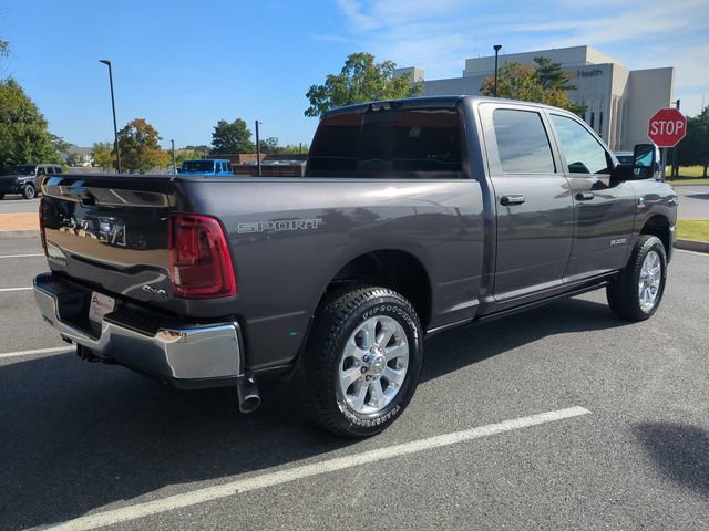 New 2026 RAM 2500 Laramie AWD/4WD image 4