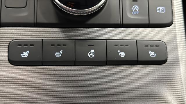 Used 2025 Hyundai Palisade Calligraphy image 33